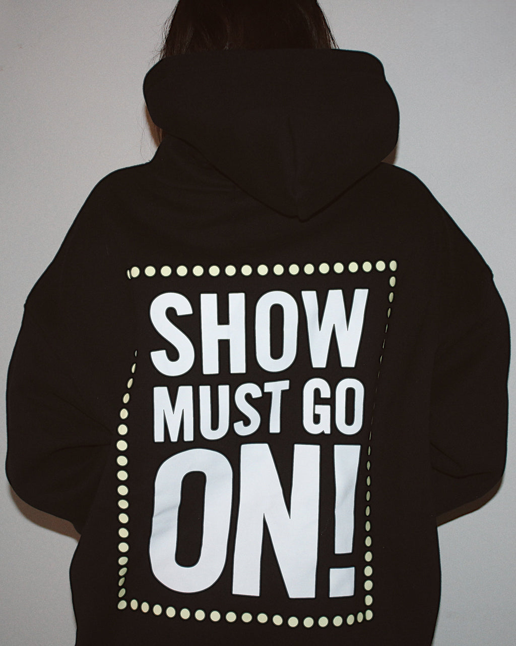 Show Goes On!